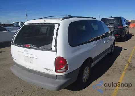 1997 Plymouth Grand Voyager Se из США, поврежденный, VIN 2P4GP44R2VR238127